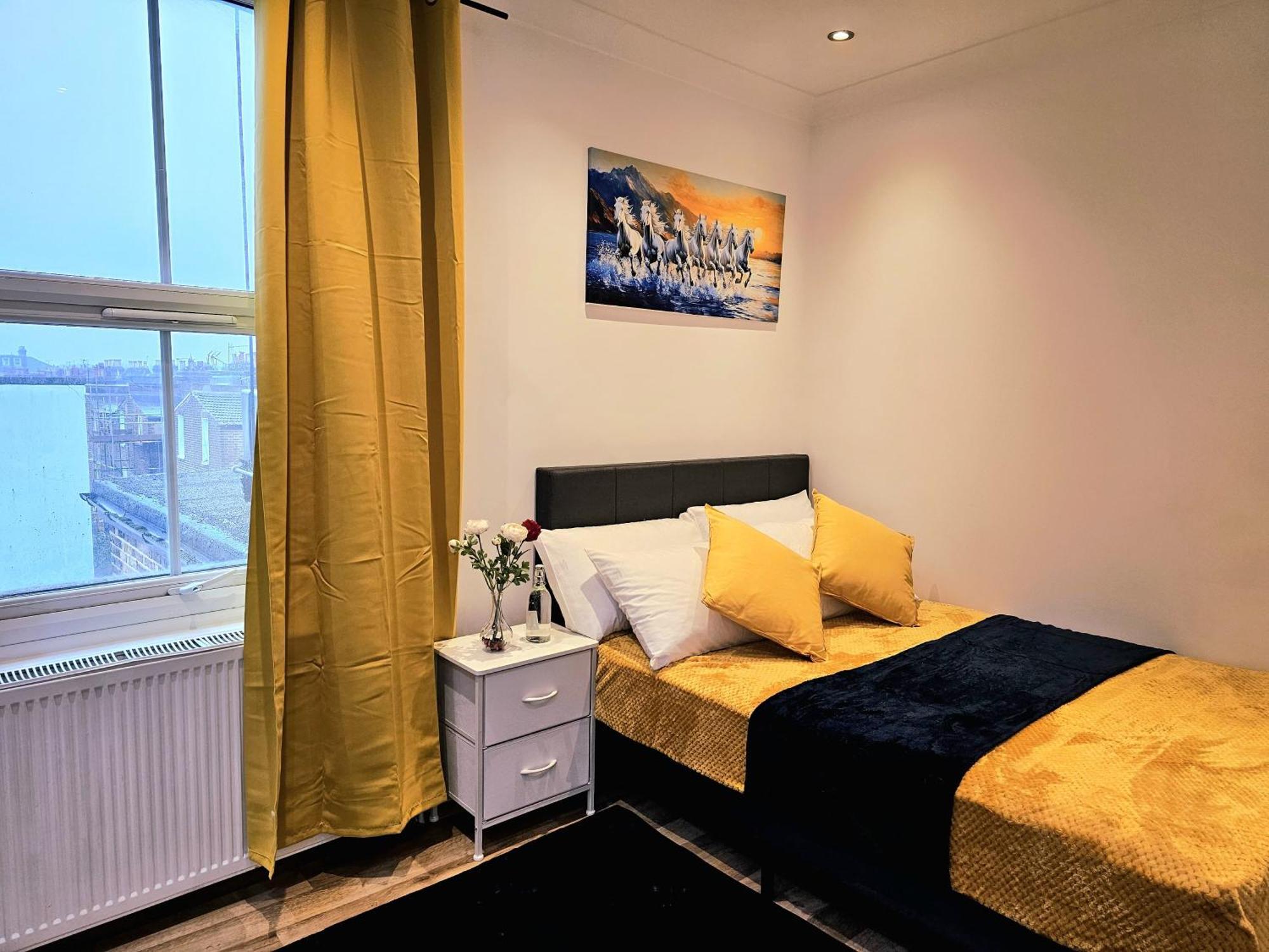 Elegant Spacious Flat * Лондон